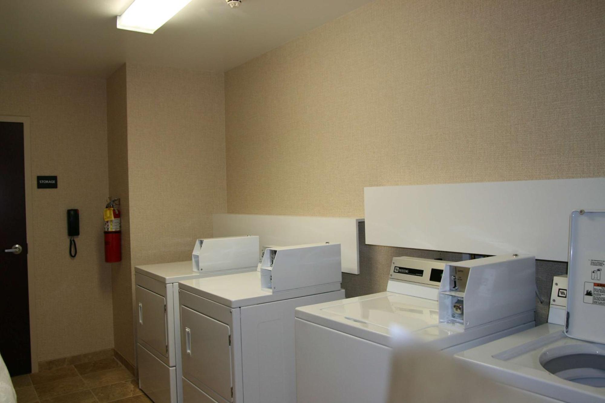 Hampton Inn & Suites Cleveland-Mentor Eksteriør billede