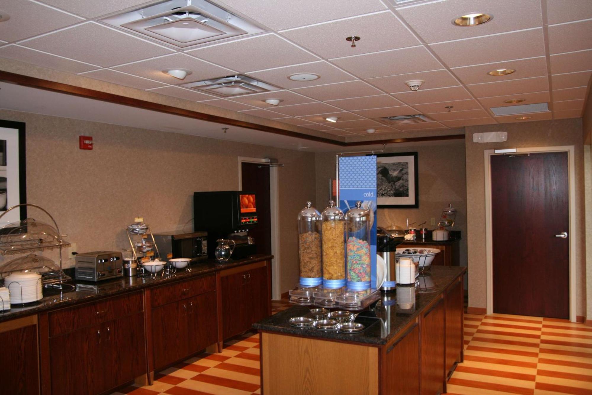 Hampton Inn & Suites Cleveland-Mentor Eksteriør billede
